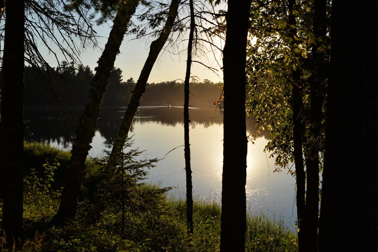 Hanging Horn Lakeside Resort Moose Lake Exteriér fotografie